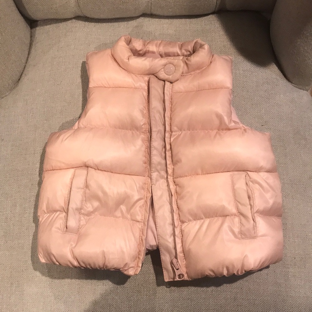 Gap puff vest